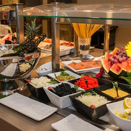 圣玛丽亚赫维玛酒店 酒店 阿德耶