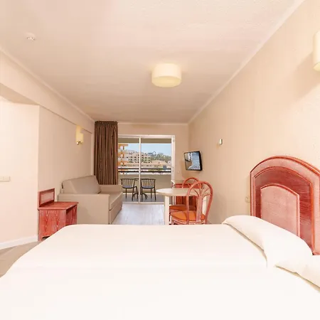 Hotel Hovima Santa María 3*
