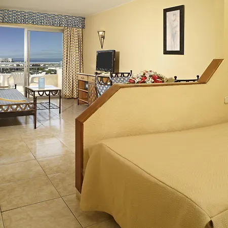 Hotel Hovima Santa Maria 3*