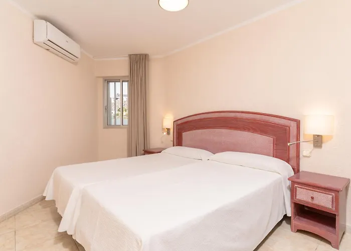 Hotel Hovima Santa Maria 3*