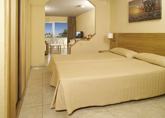 Hovima Santa Maria アデヘ