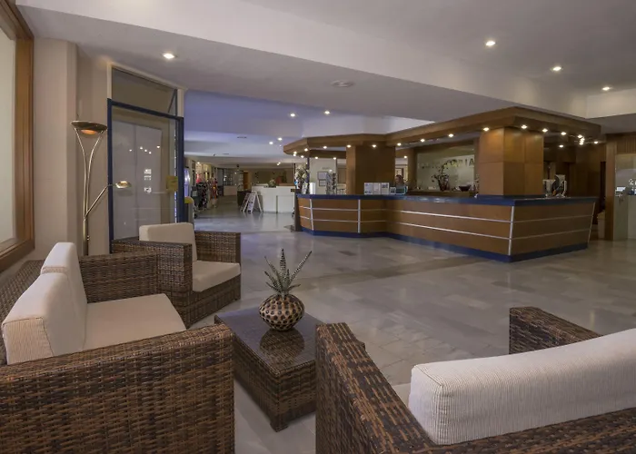 Hotel Hovima Santa Maria 3*